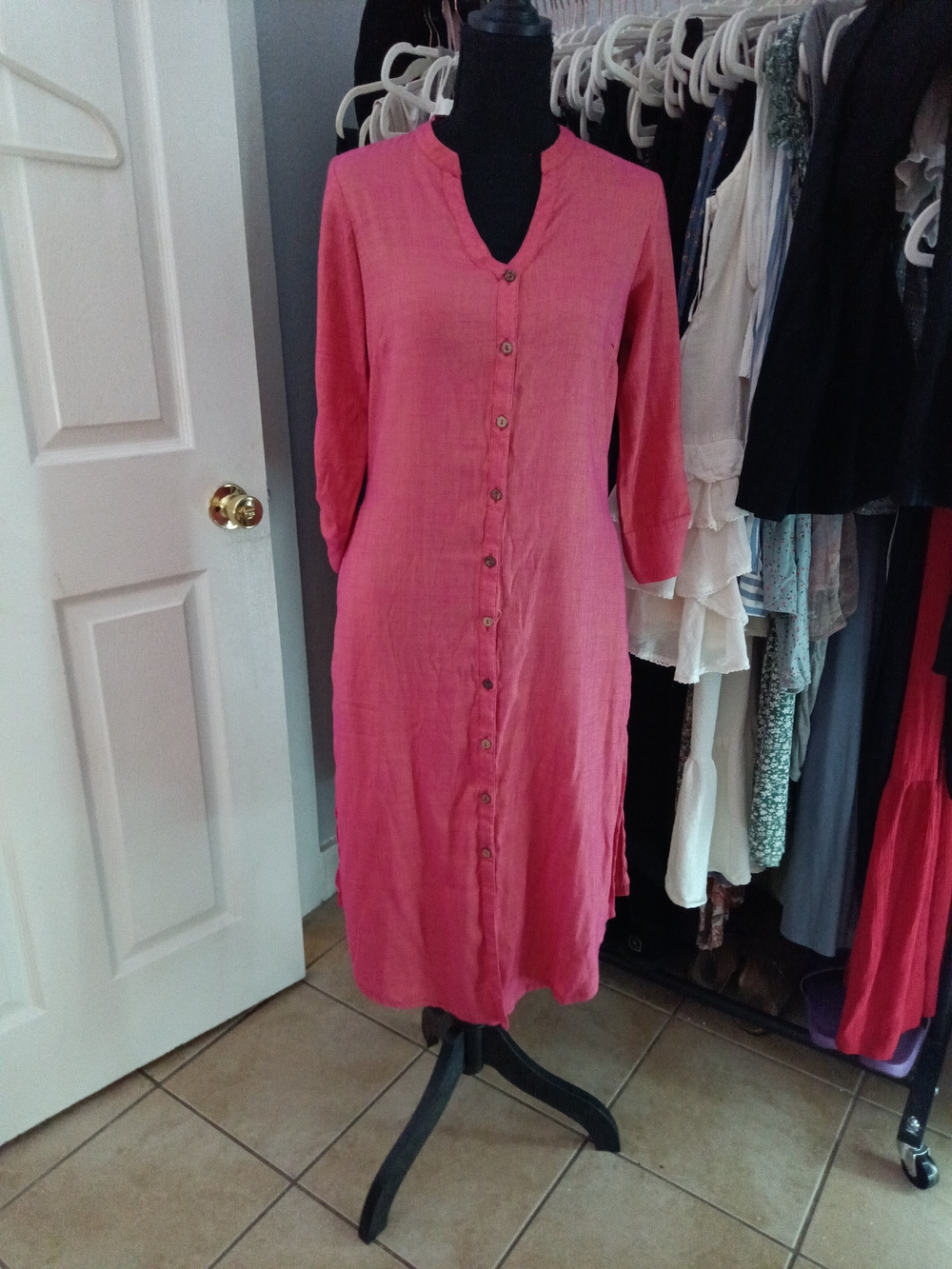 Women’s Pink Button-Front Midi Dress